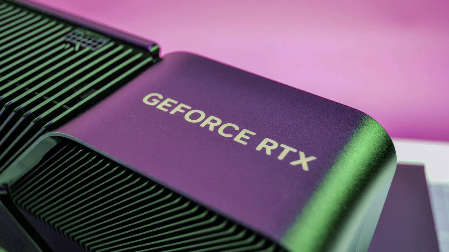 NVIDIA RTX 5080 5090 tarjeta gráfica GPU gaming tope de gama enthusiast Blackwell review